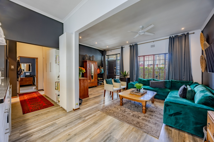 2 Bedroom Property for Sale in Harfield Village Western Cape